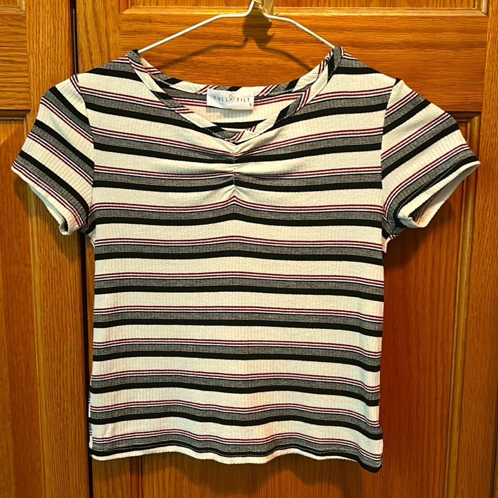 Full tilt size small women’s crop top. Striped black cream and red.
